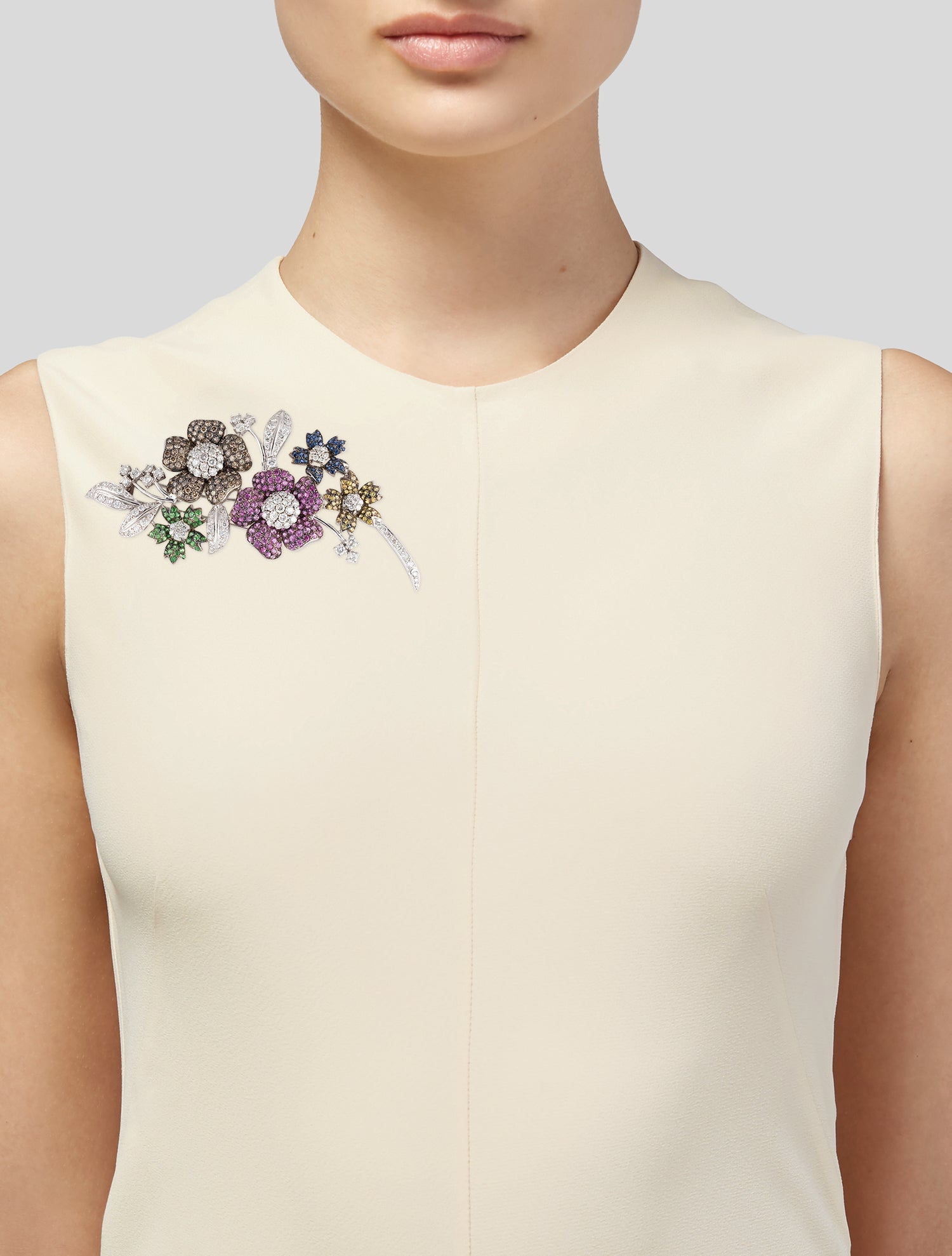 Brooch 18K 17.70ctw Diamond & Multi Stone