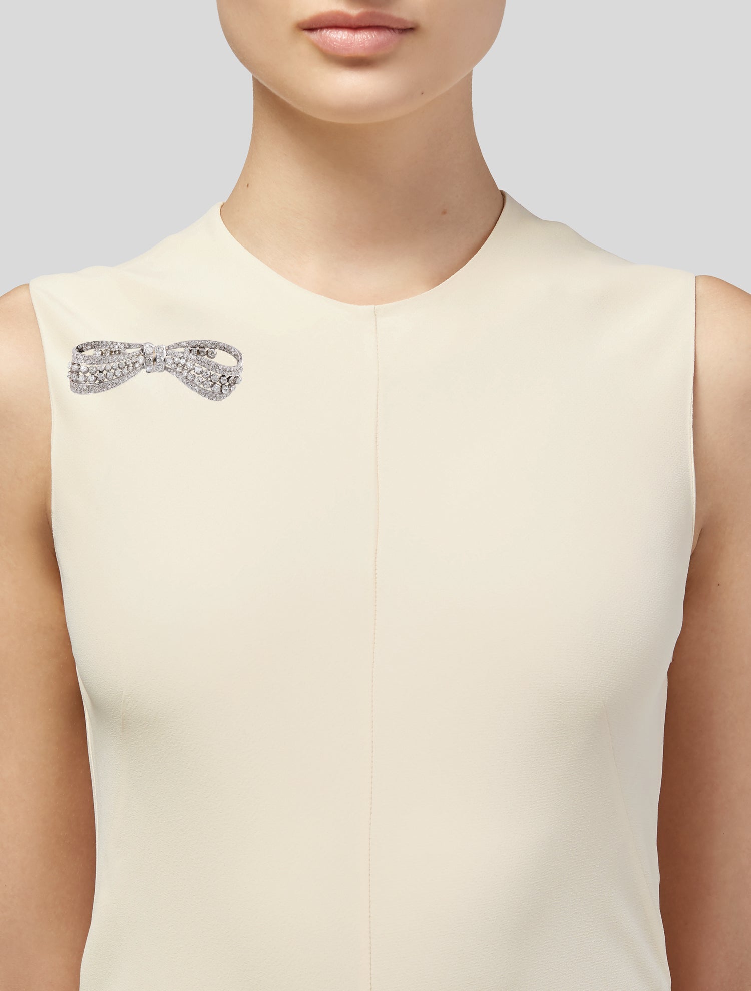 Brooch Platinum 9.82ctw Diamond Bow Brooch Pin