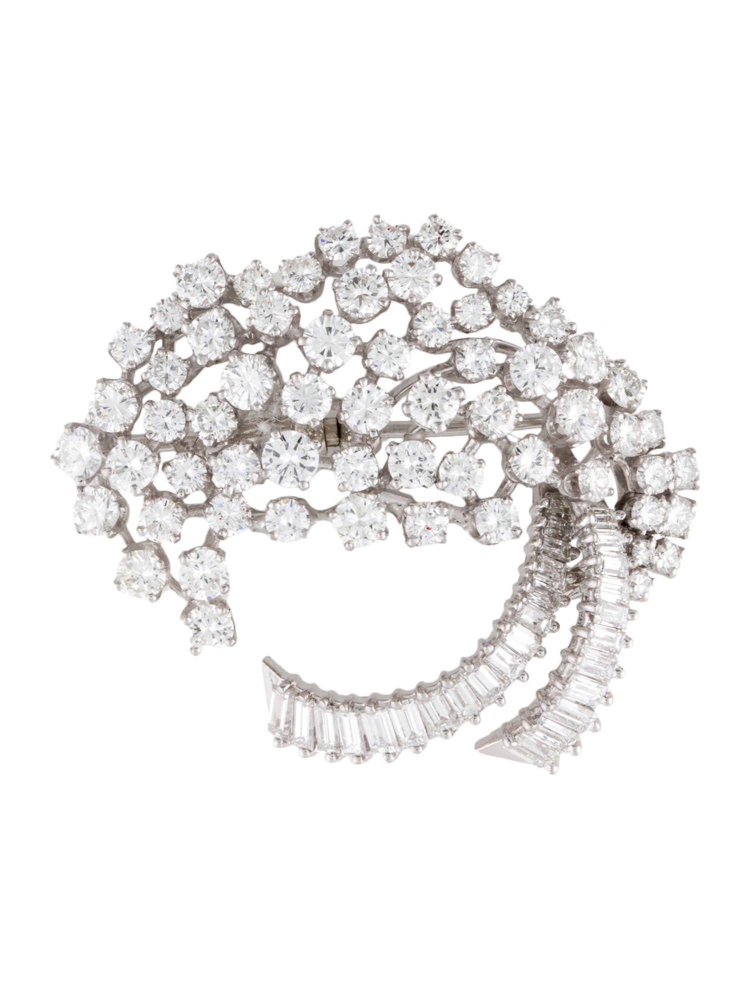 Brooch Platinum 6.24ctw Diamond