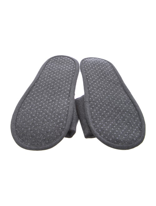 Brunello Cucinelli Slides