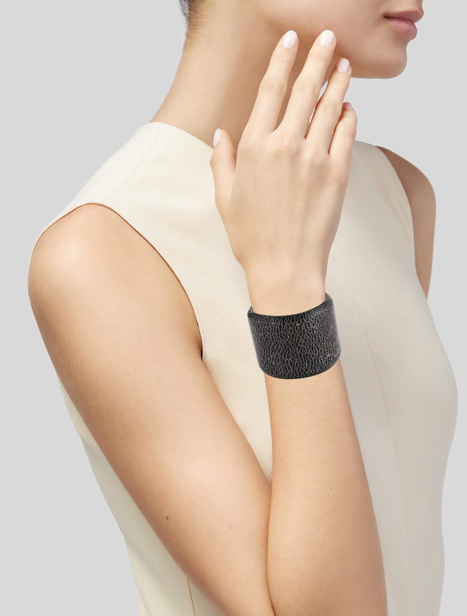 Brunello Cucinelli Pebbled Leather Cuff Bracelet