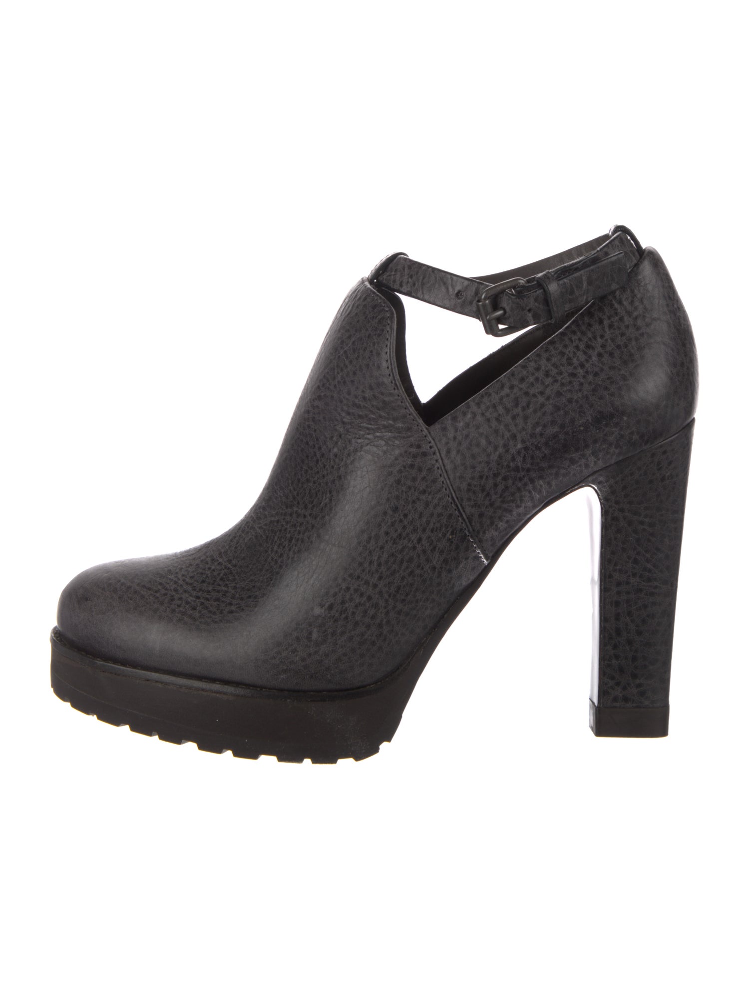 Brunello Cucinelli Leather Pumps