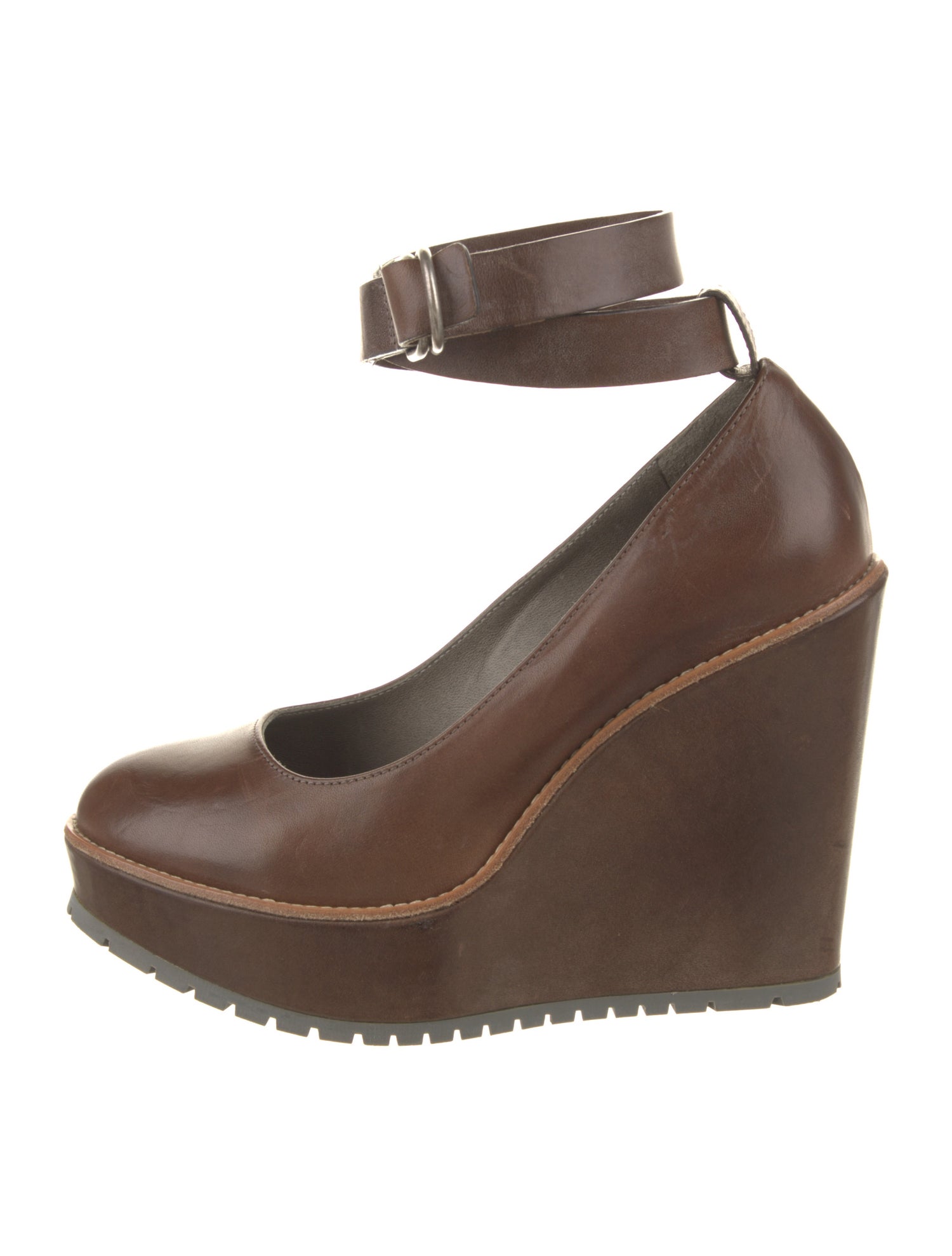 Brunello Cucinelli Leather Pumps