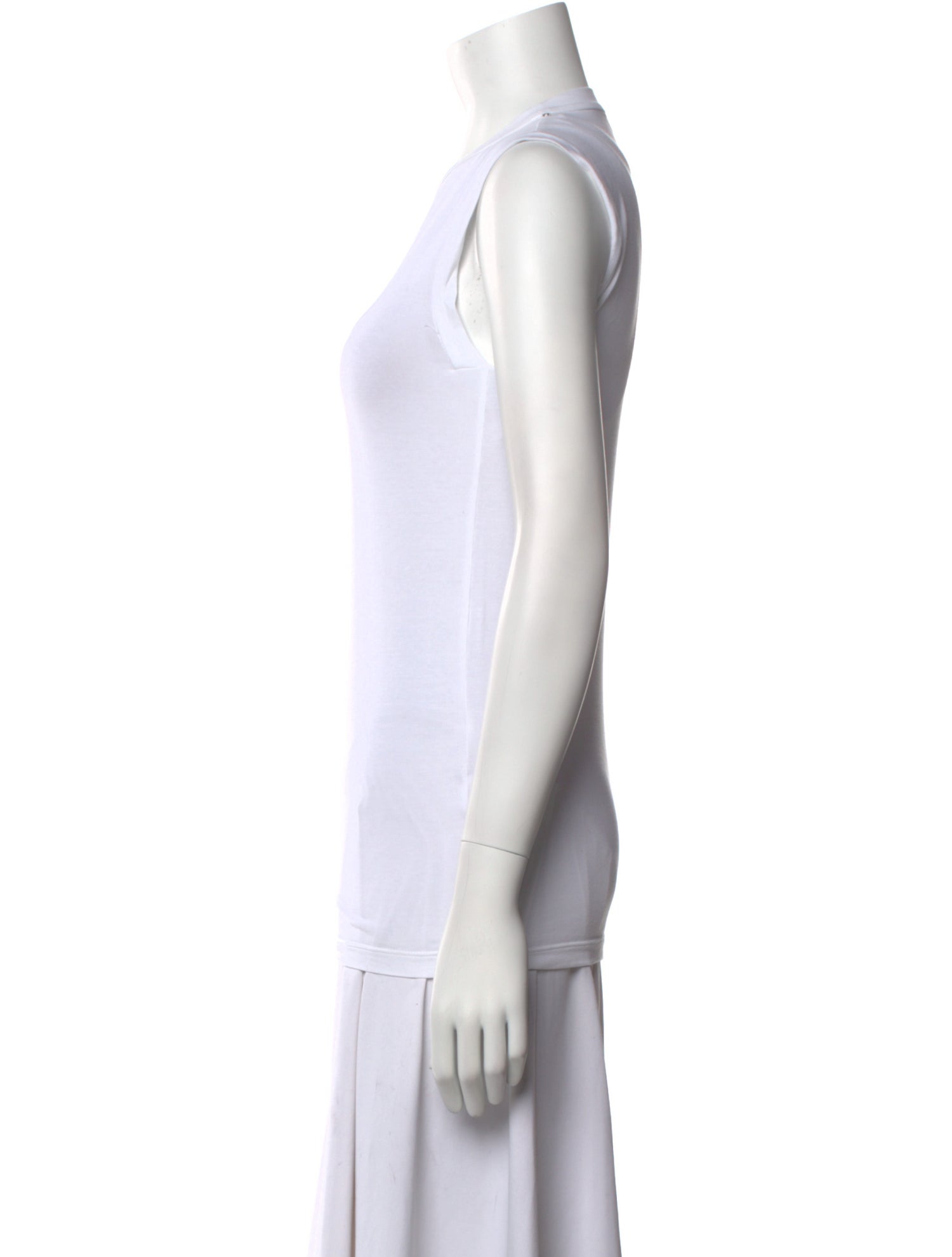 Brunello Cucinelli Crew Neck Sleeveless Top