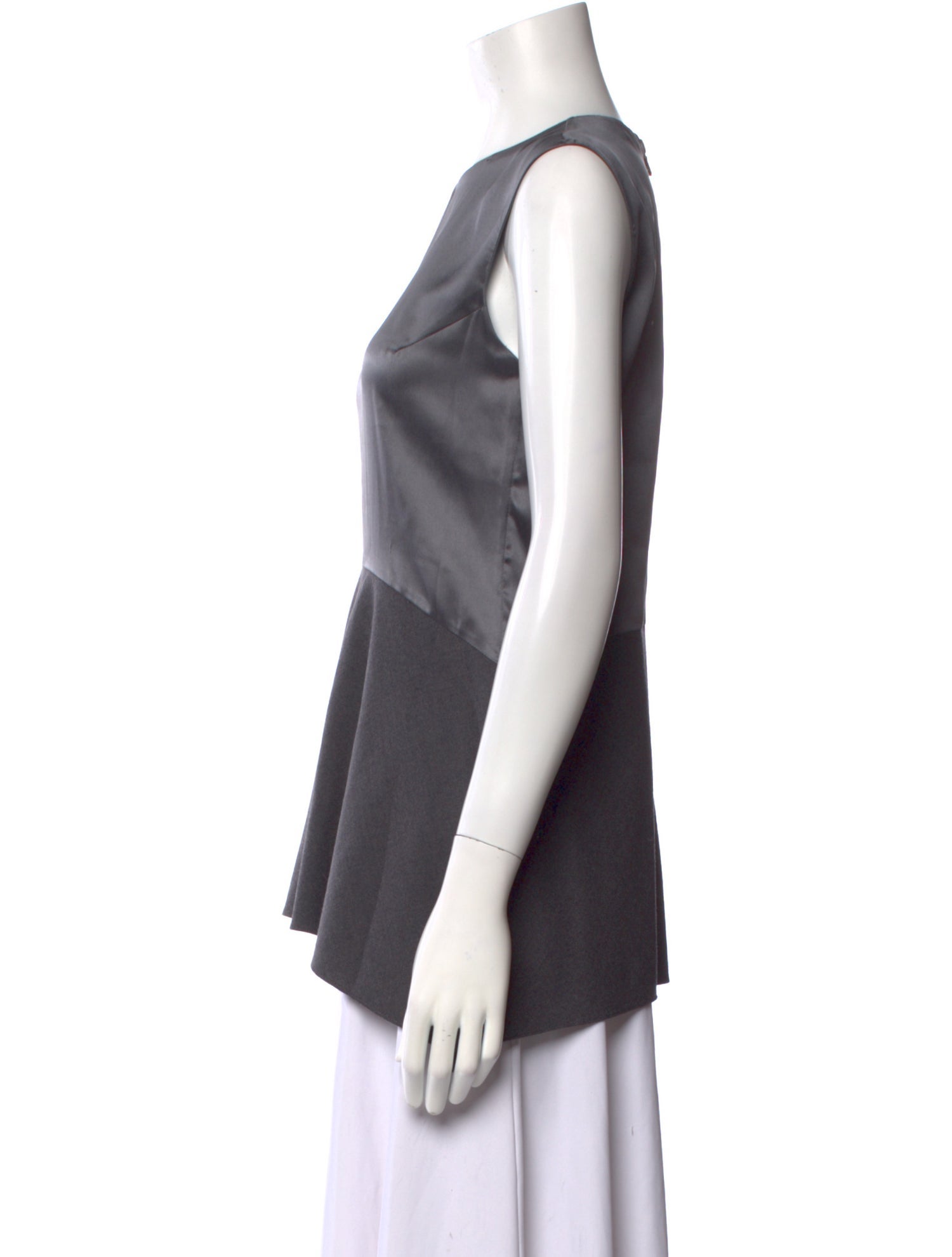 Brunello Cucinelli Crew Neck Sleeveless Top