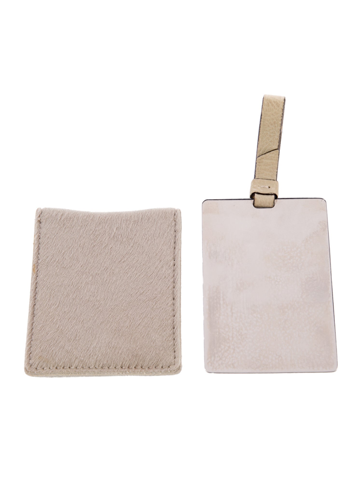 Brunello Cucinelli women's traveling tag