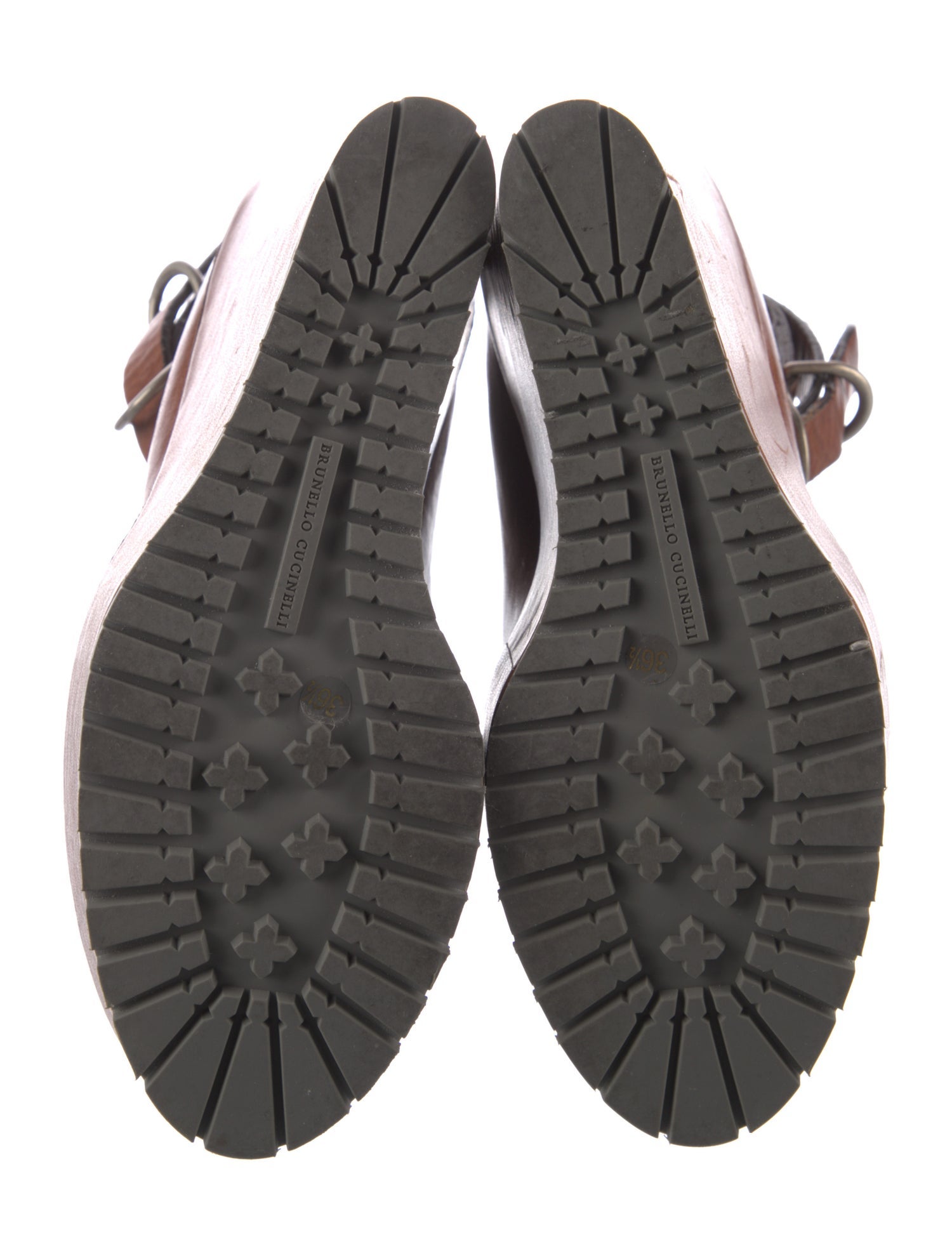 Brunello Cucinelli Leather Pumps