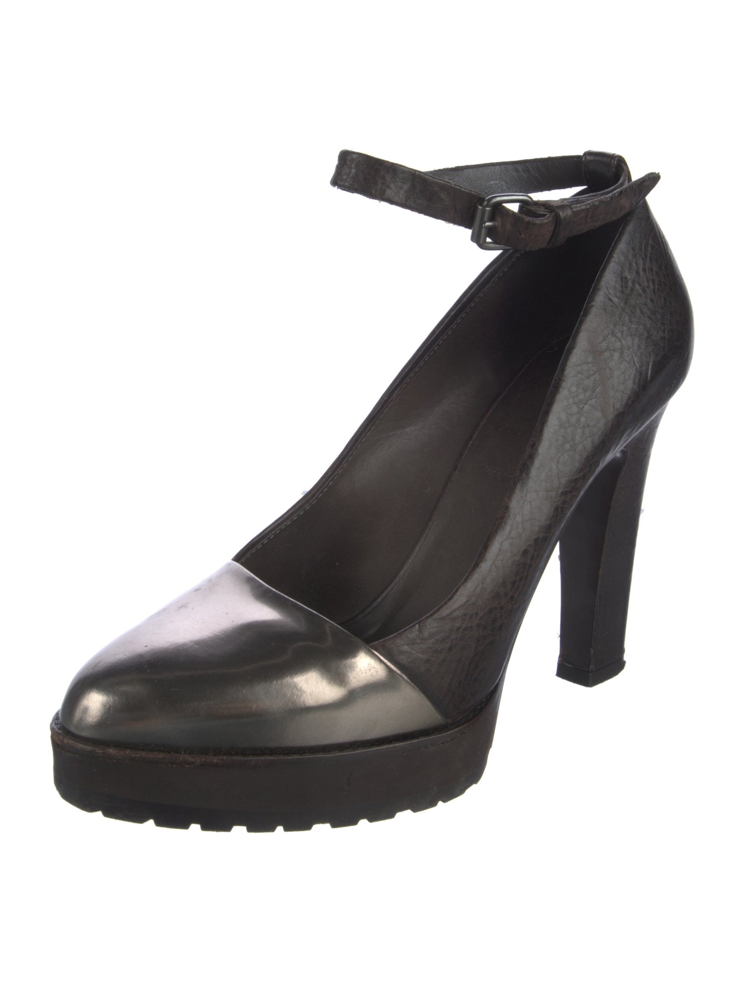 Brunello Cucinelli Leather Pumps