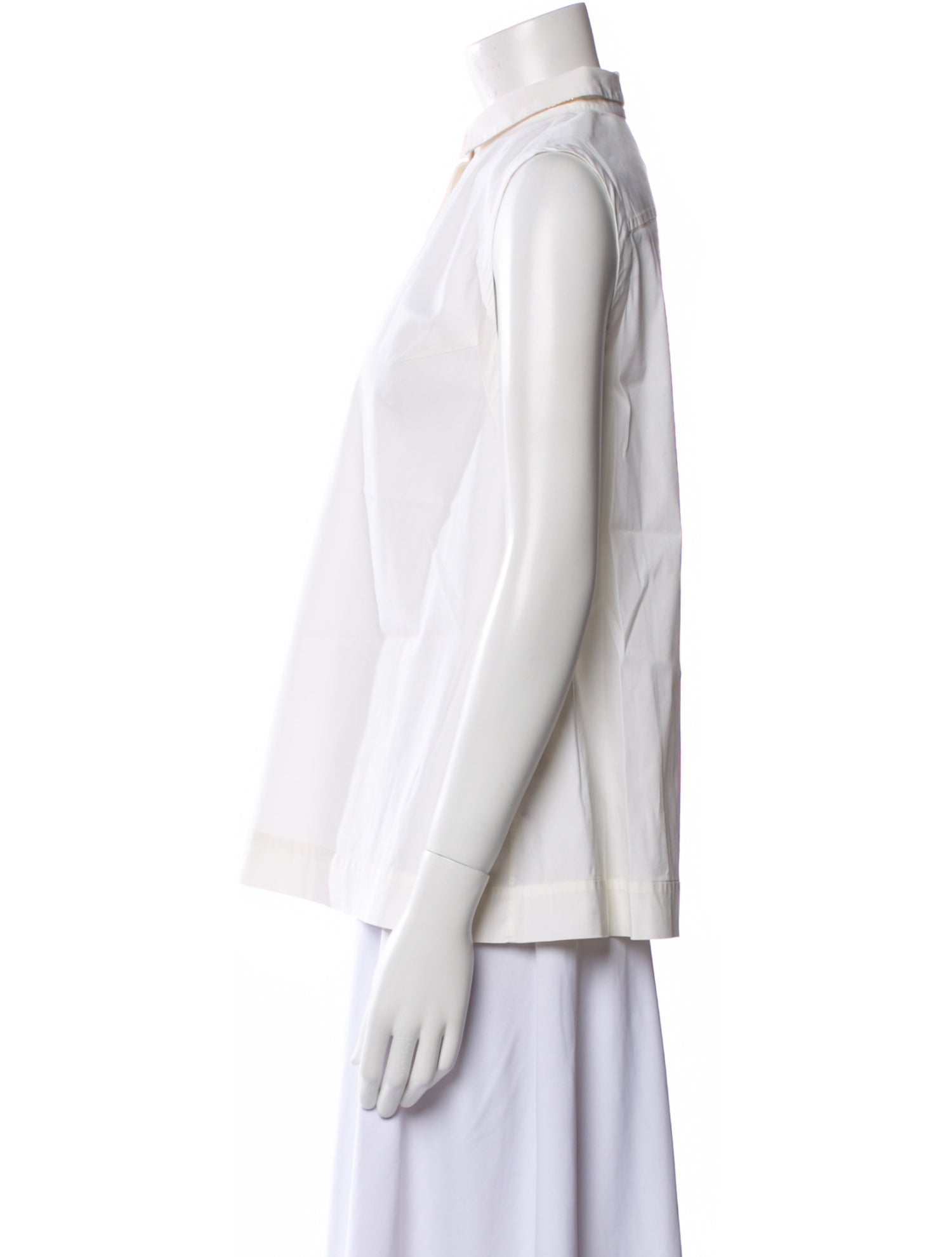 Brunello Cucinelli Sleeveless Button-Up Top