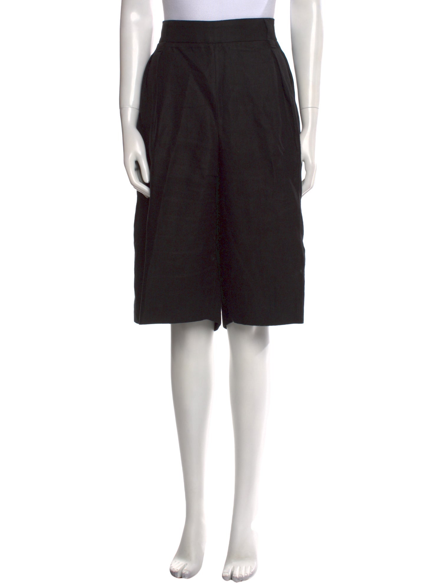 Brunello Cucinelli Linen Knee-Length Shorts