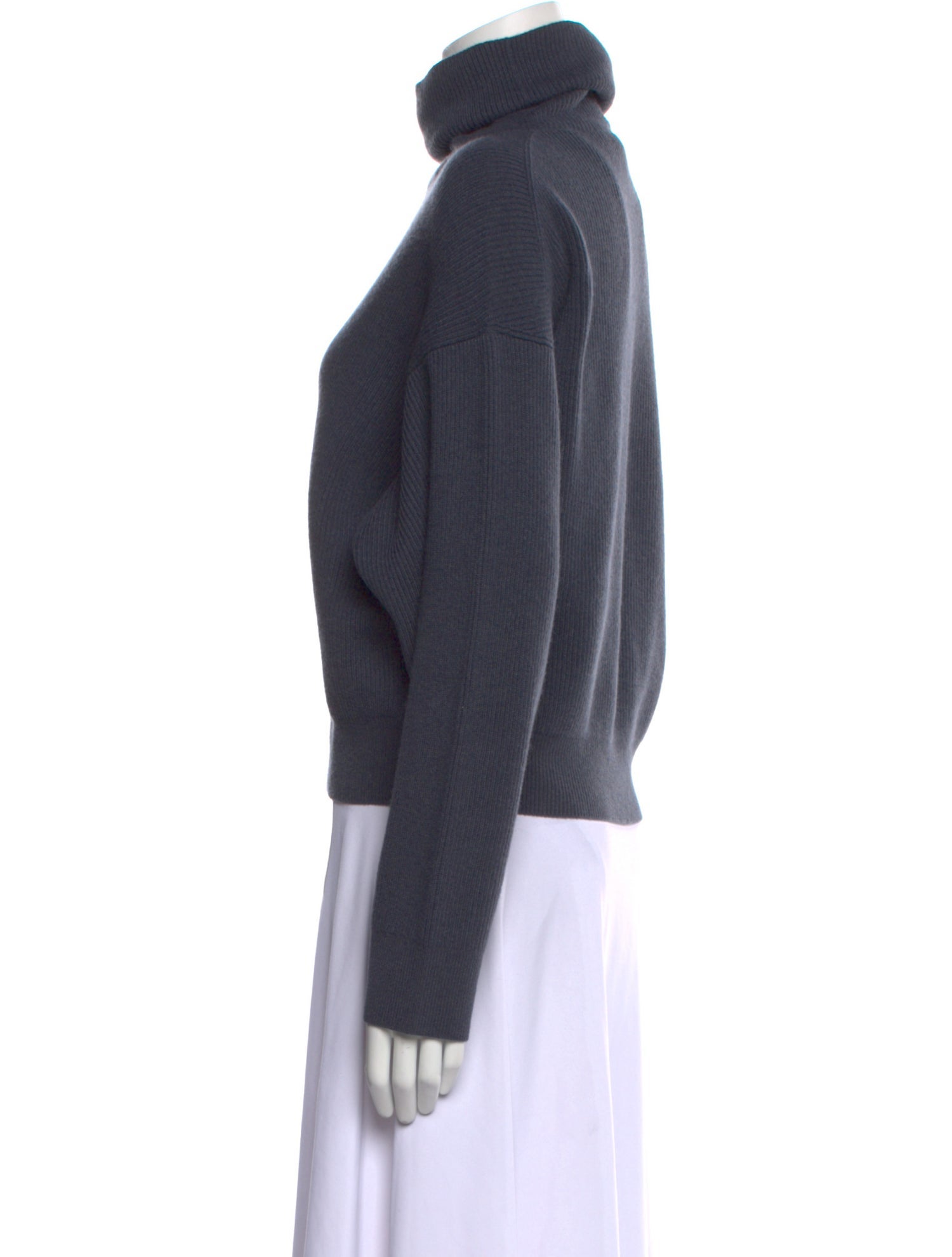 Brunello Cucinelli Virgin Wool Turtleneck Sweater