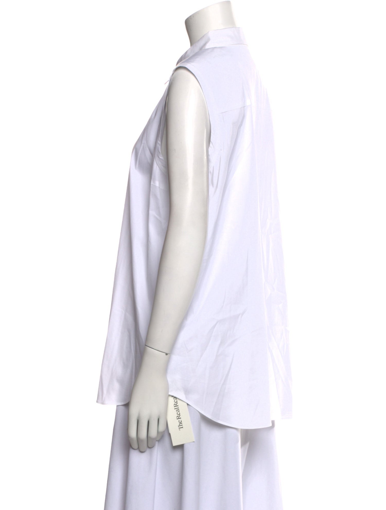 Brunello Cucinelli Sleeveless Button-Up Top