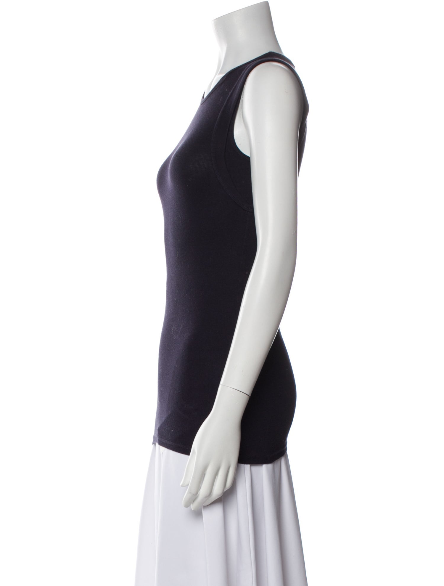 Brunello Cucinelli Crew Neck Sleeveless Top