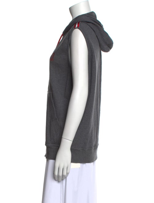 Brunello Cucinelli Crew Neck Sleeveless Sweatshirt