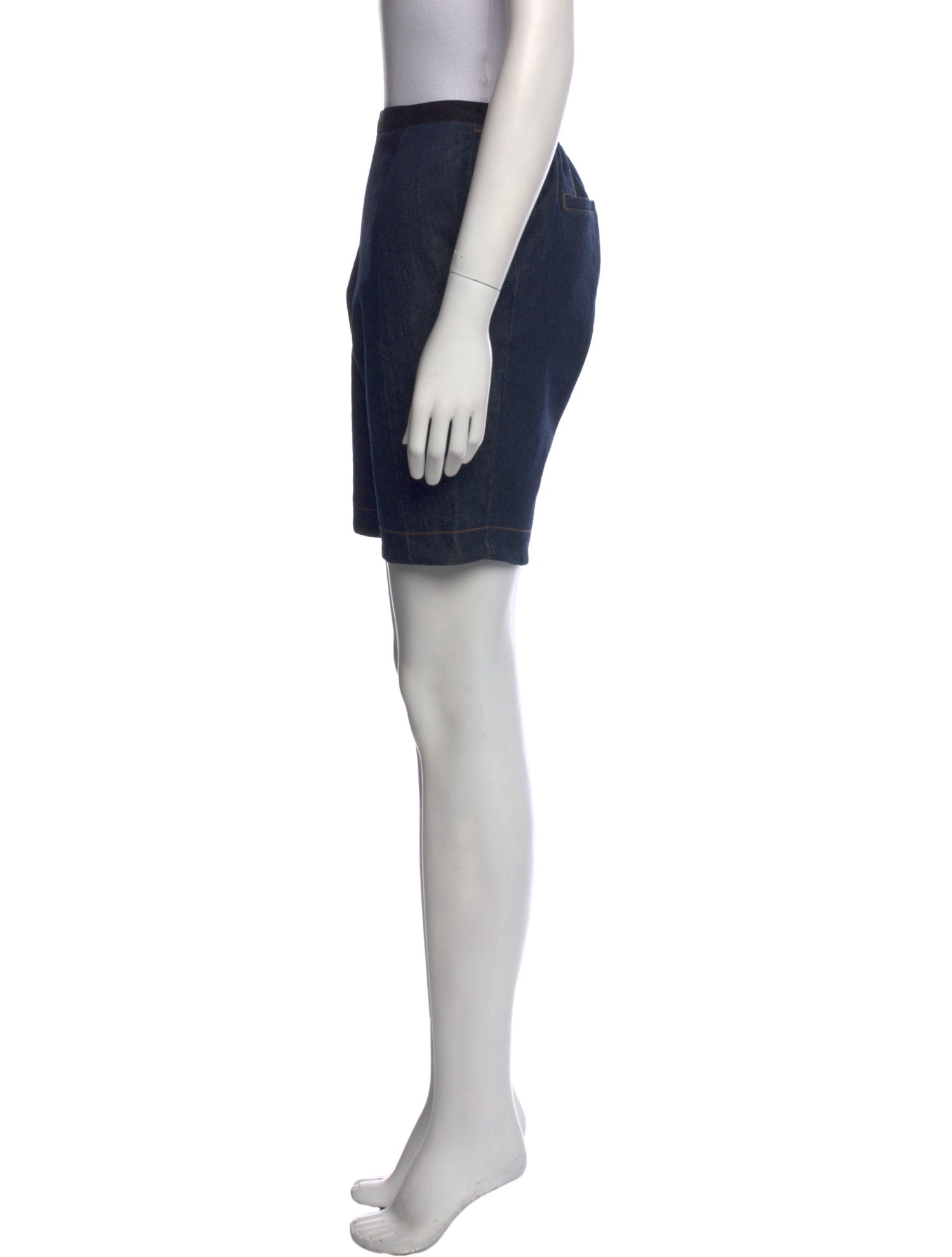 Brunello Cucinelli Virgin Wool Knee-Length Shorts