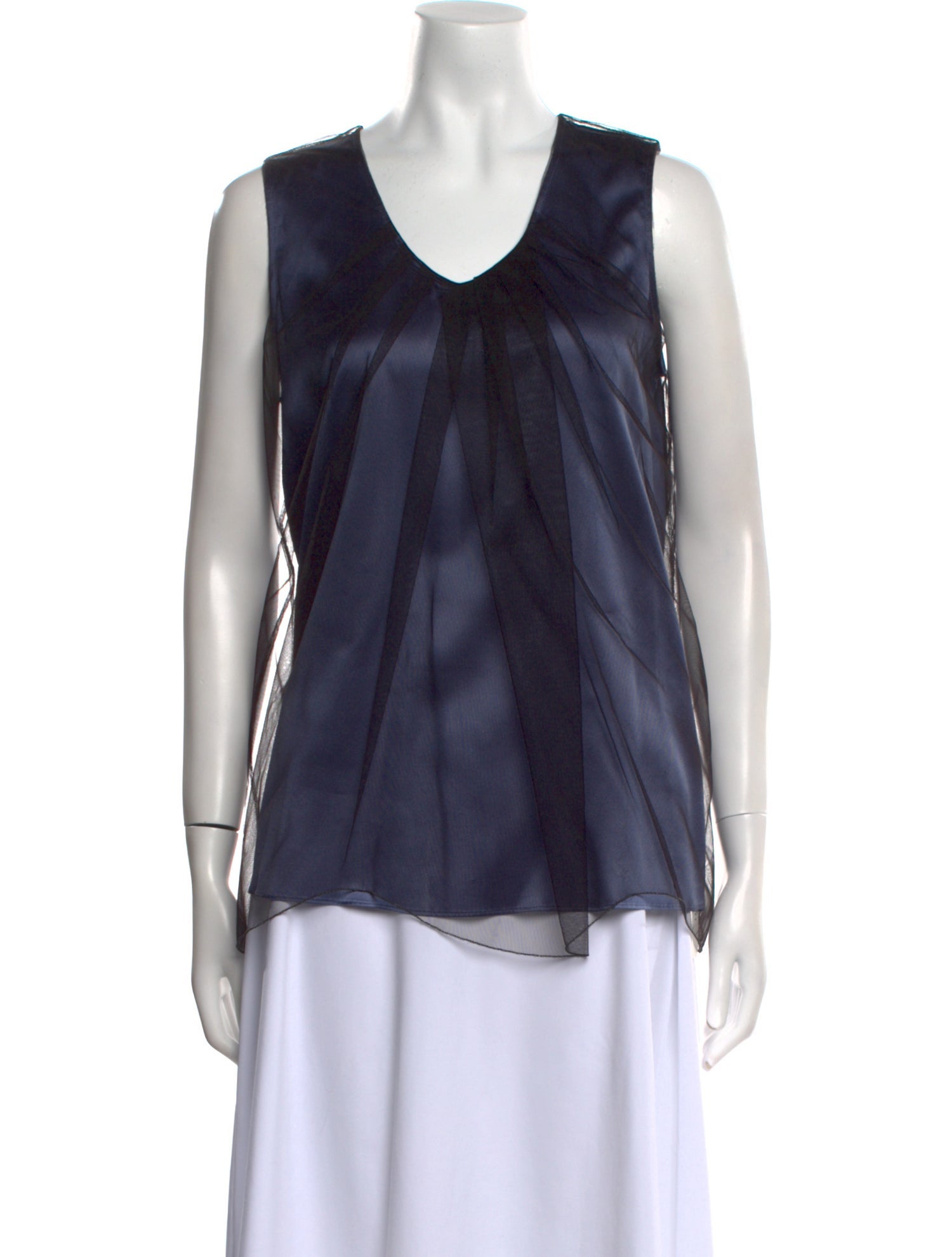 Brunello Cucinelli Scoop Neck Sleeveless Blouse