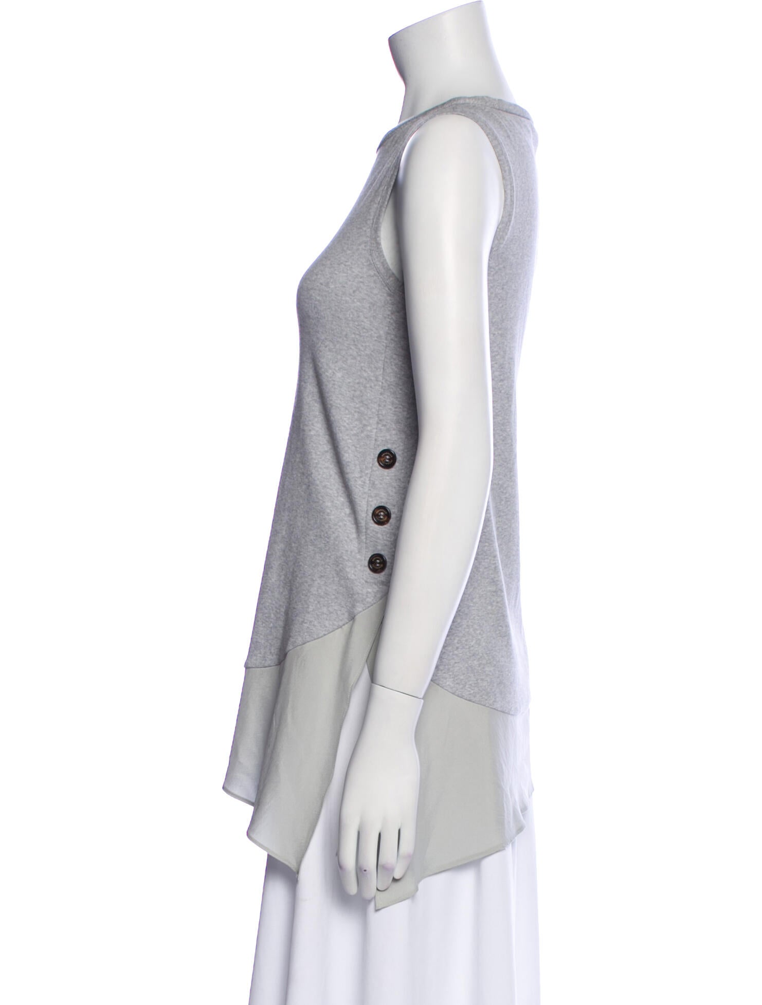 Brunello Cucinelli Crew Neck Sleeveless Top