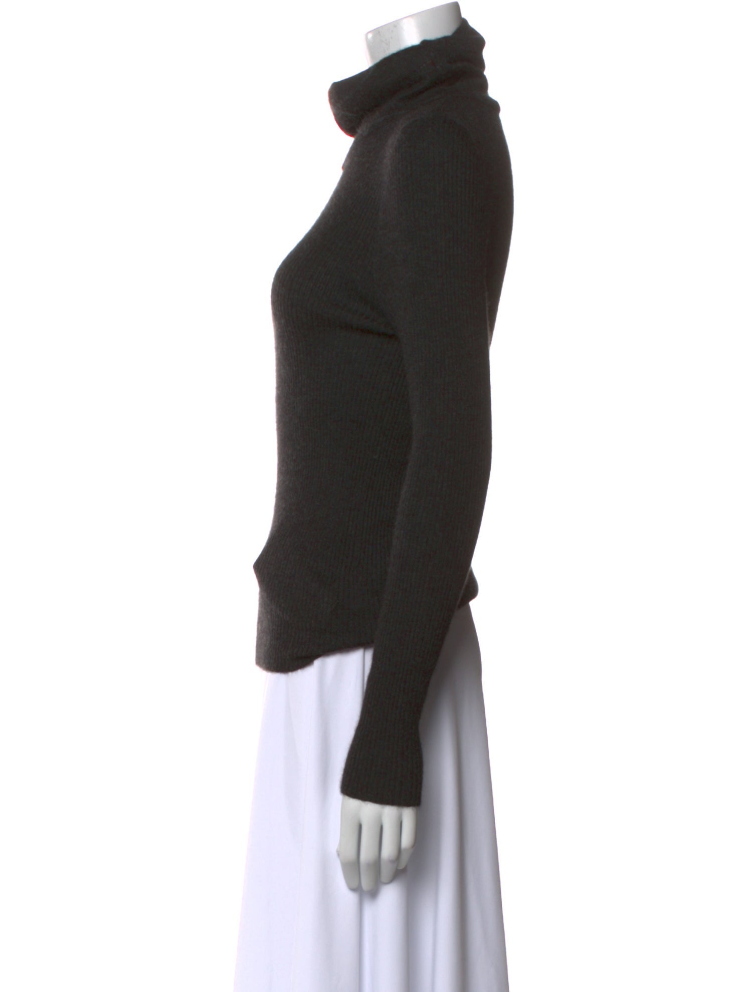 Brunello Cucinelli Cashmere Turtleneck Sweater