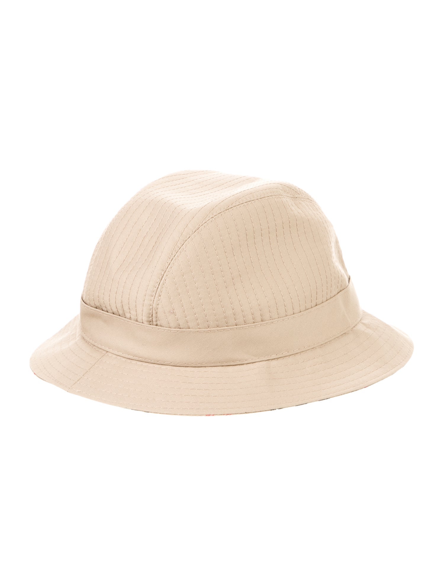 Burberry's Fedora Hat