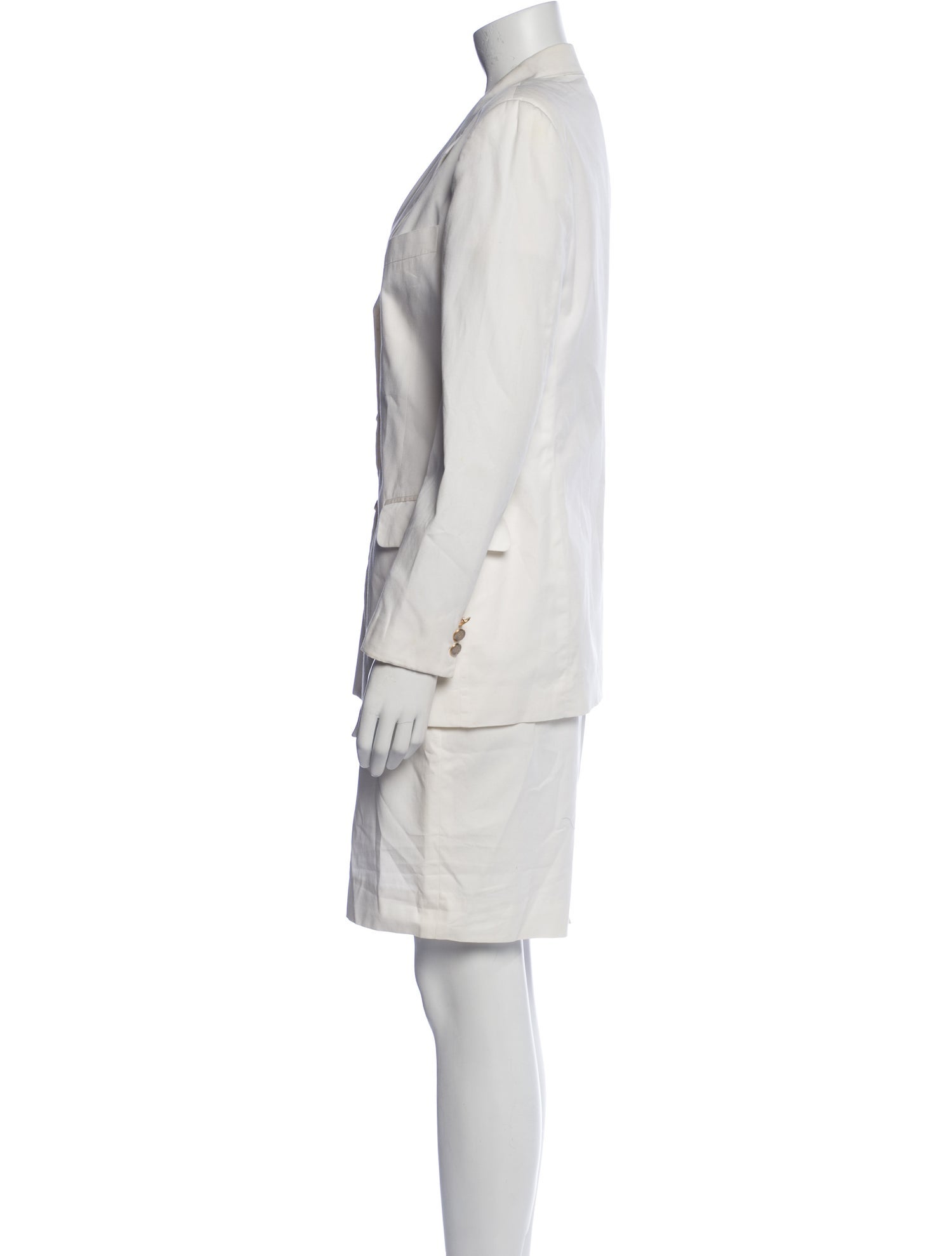 Burberry's Skirt Suit