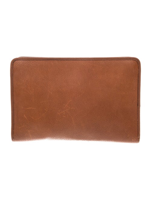 Burberry's Leather Portfolio