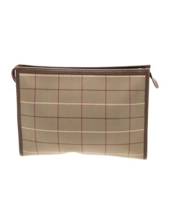 Burberry's Canvas Portfolio