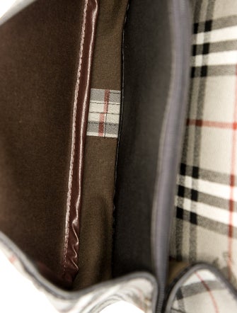 Burberry's Shoulder Bag