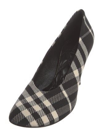 Burberry's Canvas Printed Pumps