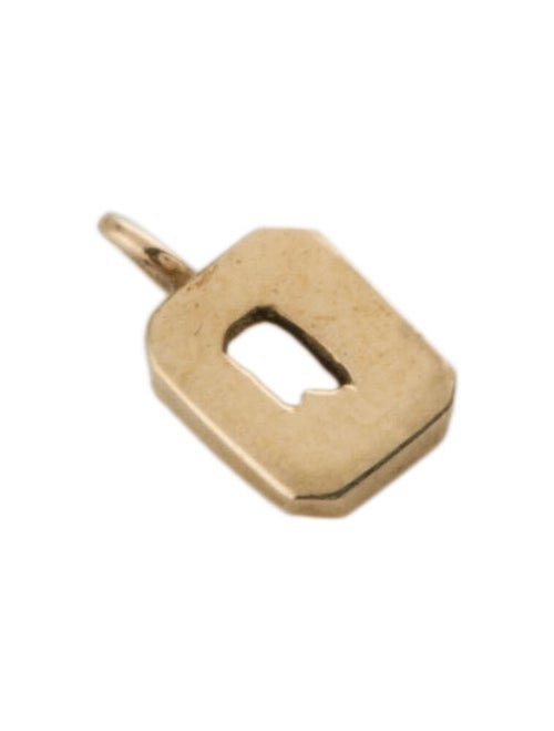 Bianca Pratt 14K Small 'Q' Charm