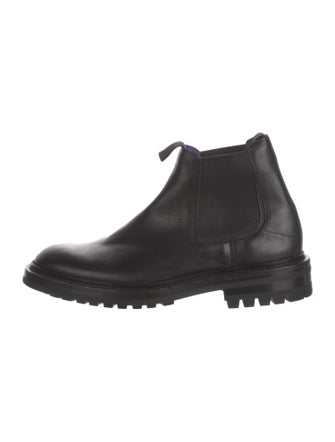 Burberry Leather Chelsea Boots