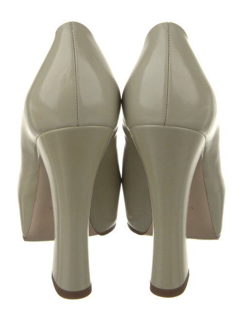 Burberry Prorsum Leather Pumps