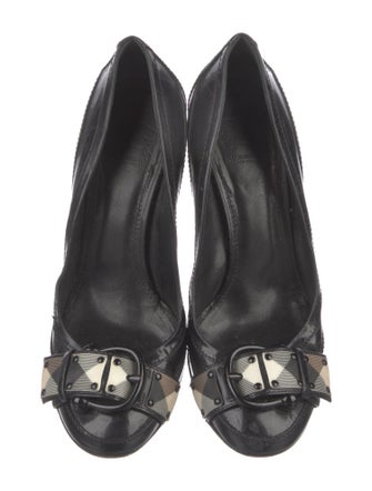 Burberry Prorsum House Check Pattern Patent Leather Pumps