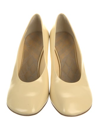 Burberry Prorsum Patent Leather Pumps