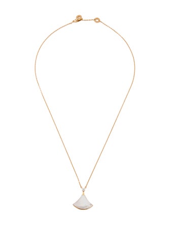 Bvlgari 18K Mother of Pearl & Diamond Divas' Dream Pendant Necklace