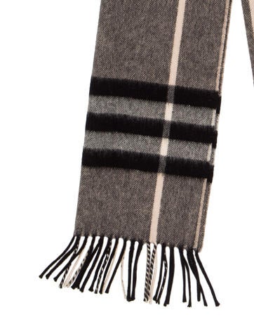 cashmere scarf | The RealReal