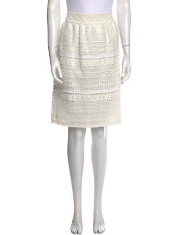 Burberry Skirts Lace Pattern Knee-Length Skirt US 8 | M