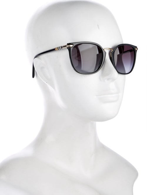 Burberry House Check Pattern Wayfarer Sunglasses