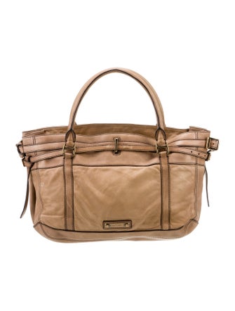 Burberry Solid Leather Shoulder Bag