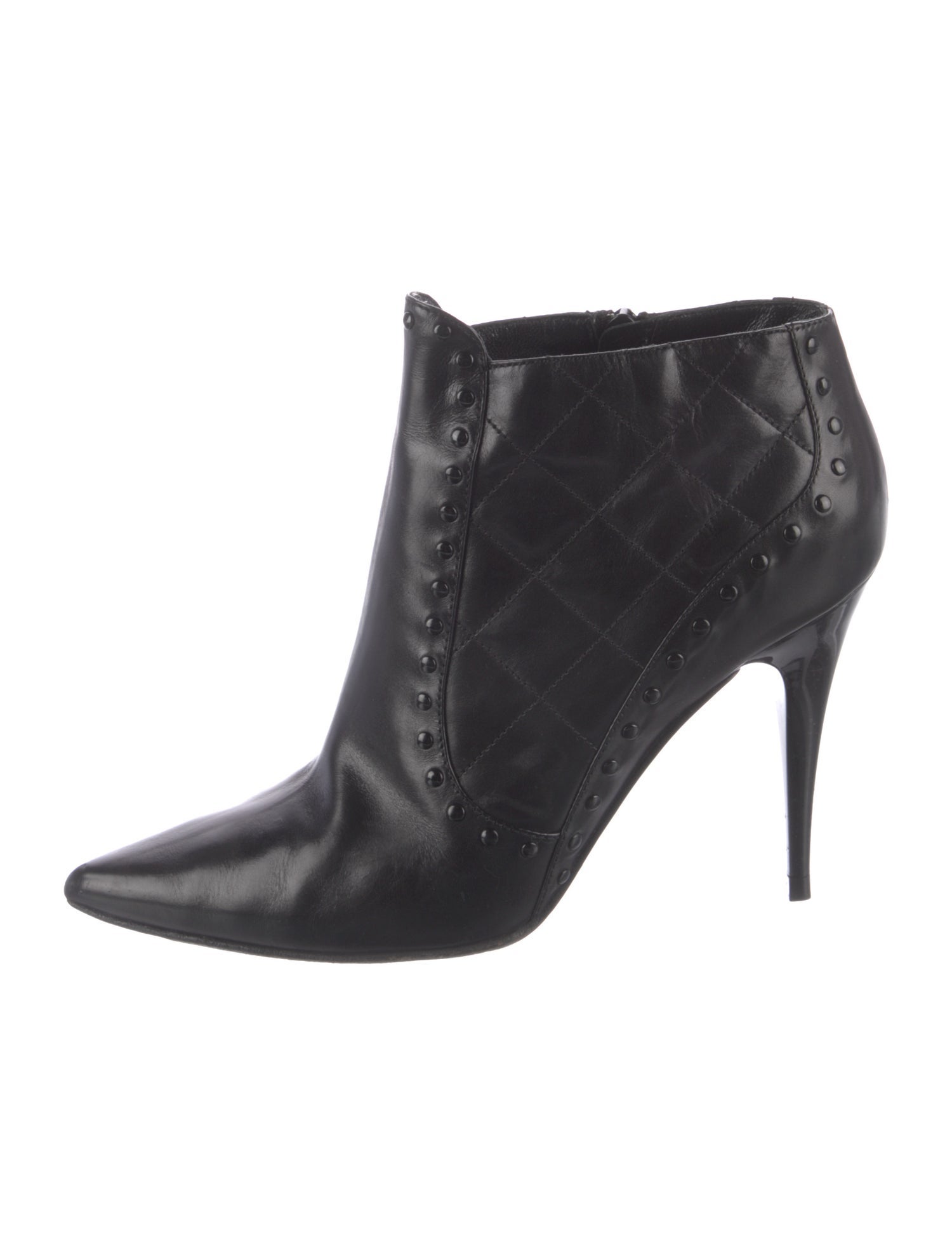 Burberry Quilted Pattern Leather Boots