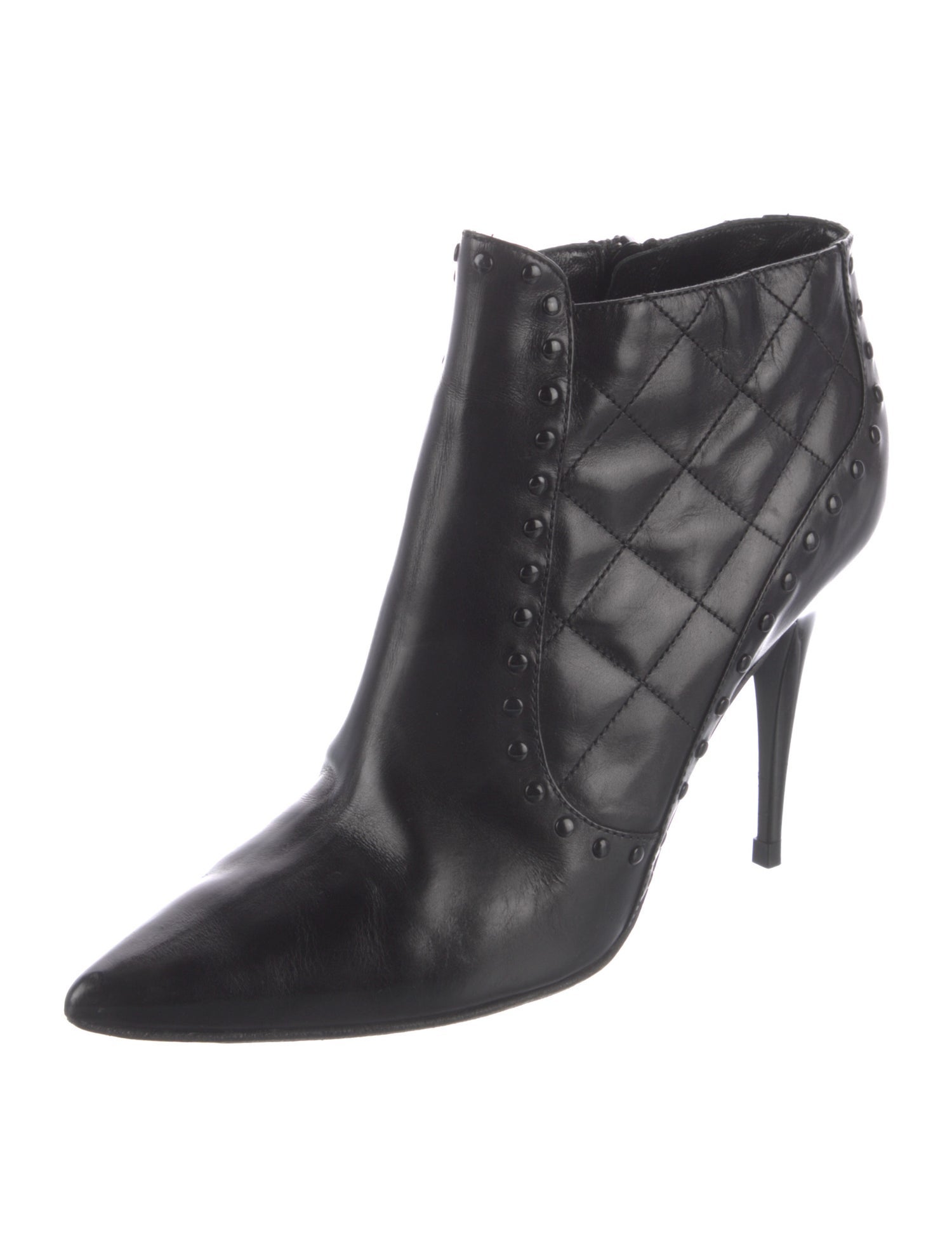 Burberry Quilted Pattern Leather Boots