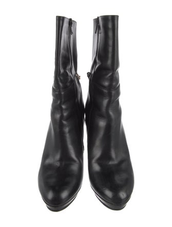 Burberry Leather Chain-Link Accents Boots