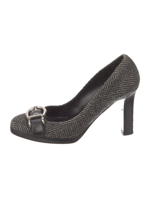 Burberry Houndstooth Print Leather Trim Embellishment Pumps