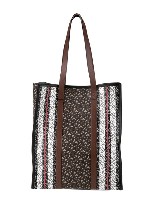 Burberry TB Monogram