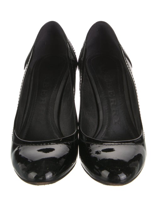 Burberry Smoked Check Pattern Patent Leather Pumps