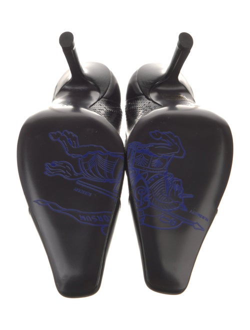 Burberry Exploded Check Pattern Patent Leather Pumps