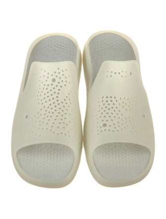 Burberry Rubber Slides