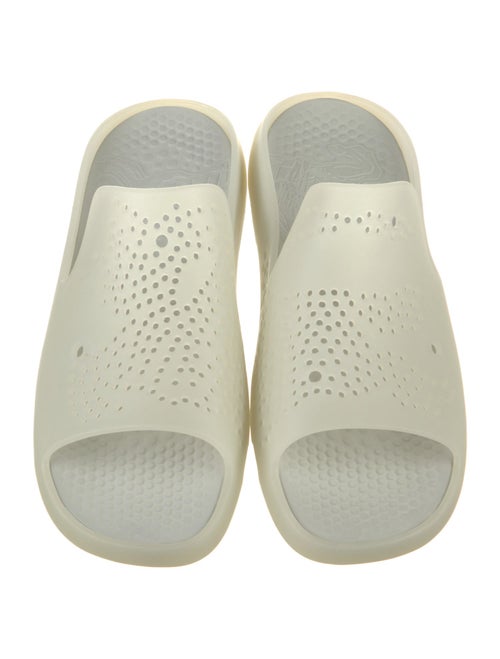 Burberry Rubber Slides