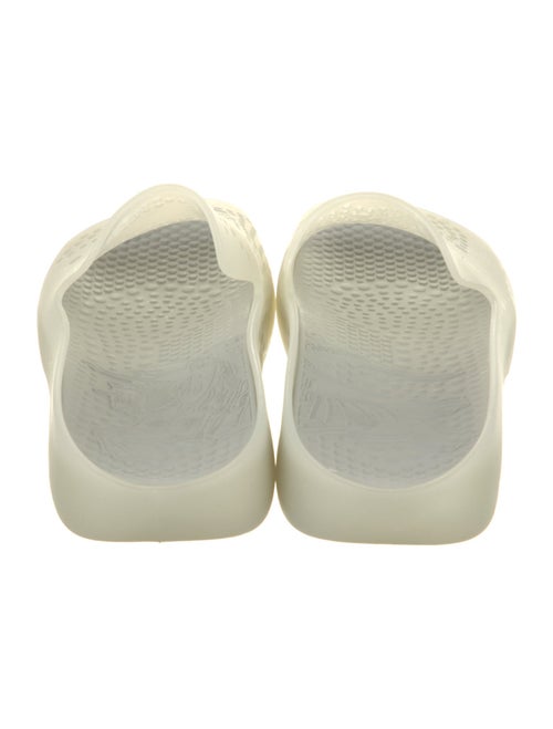 Burberry Rubber Slides