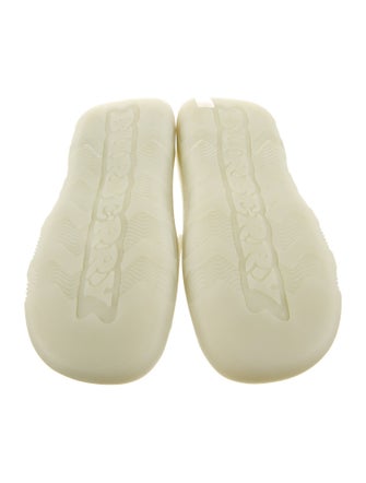 Burberry Rubber Slides