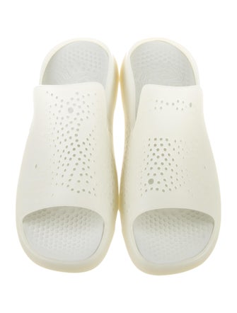 Burberry Rubber Slides